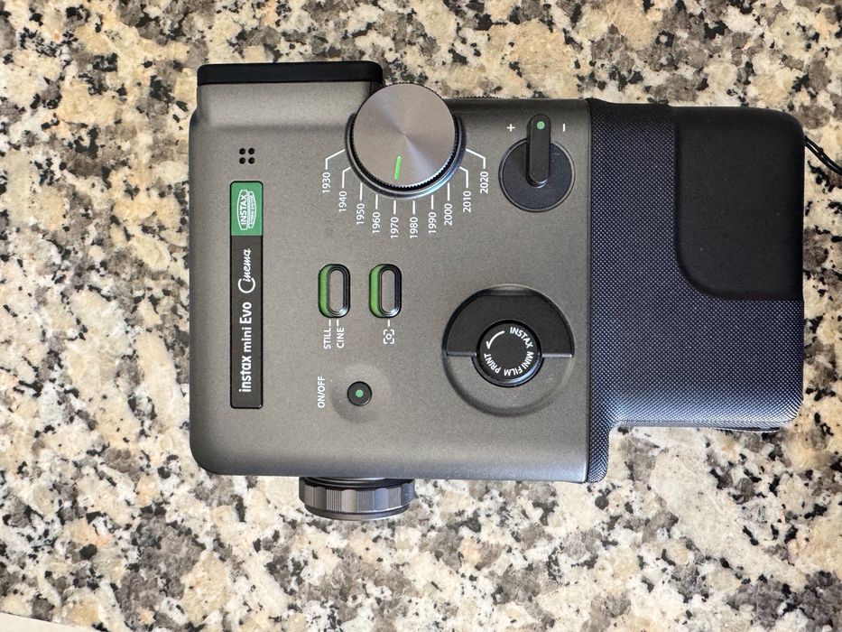 FUJIFILM INTAX mini evo cinema - COMO NOVA