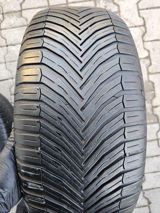 Całoroczne Michelin 225/50 R18