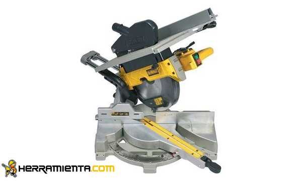 Serra de Esquadria Telescópica DeWalt D27112-QS