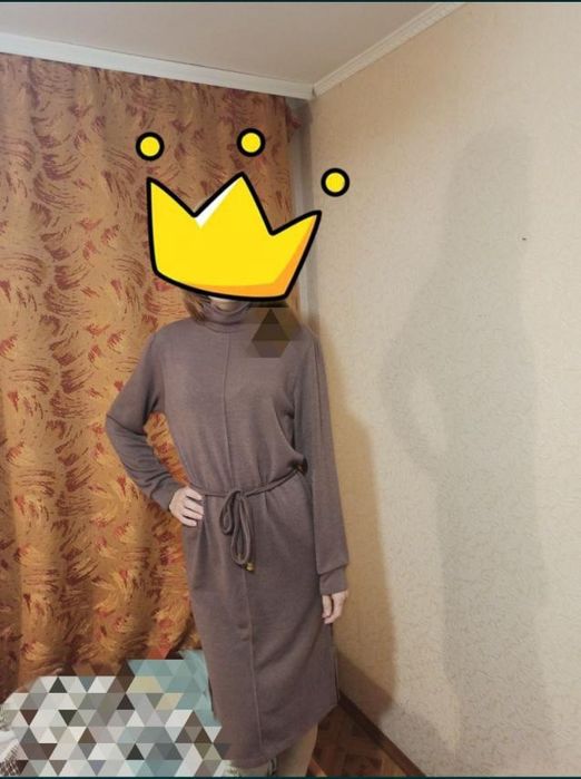 Сукня в'язана довга