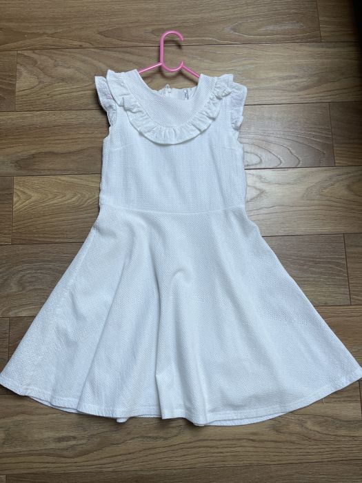 Sukienka roz 152