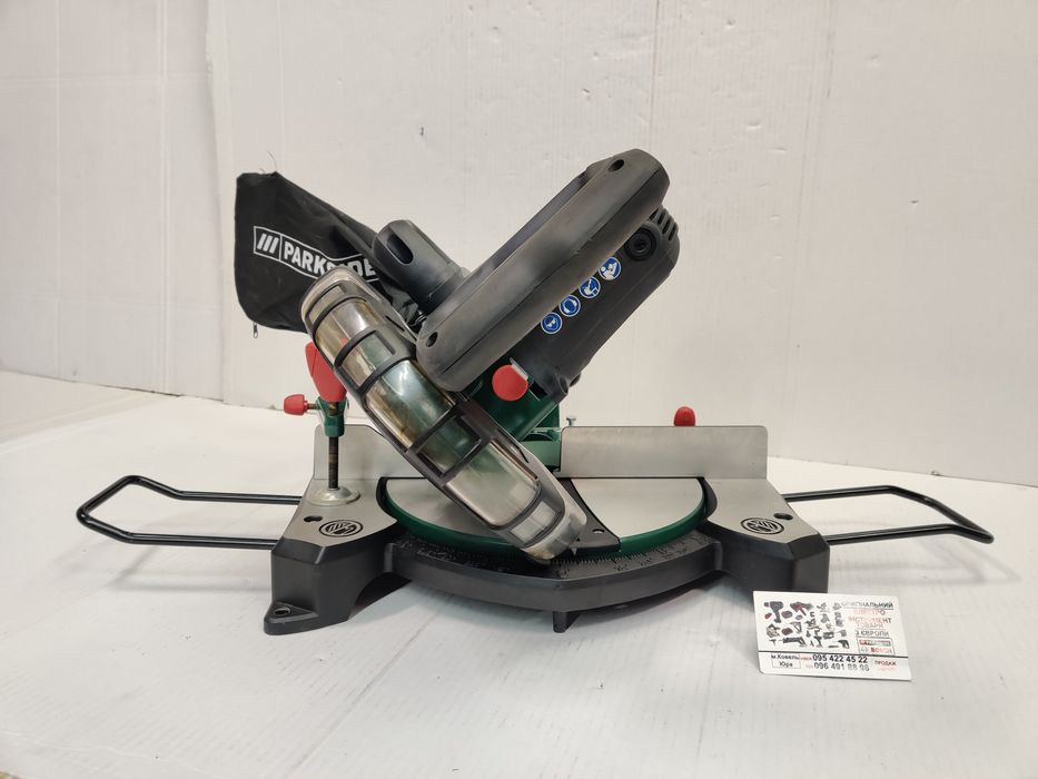НОВА торцовка по дереву с Германии Parkside PKS 1500/пила торцовая
