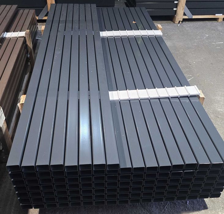 Słupek ogrodzeniowy do paneli  6 x4  dostępne długości 230 cm 300 cm RAL 7016 antracyt ścianka słupka 2mm