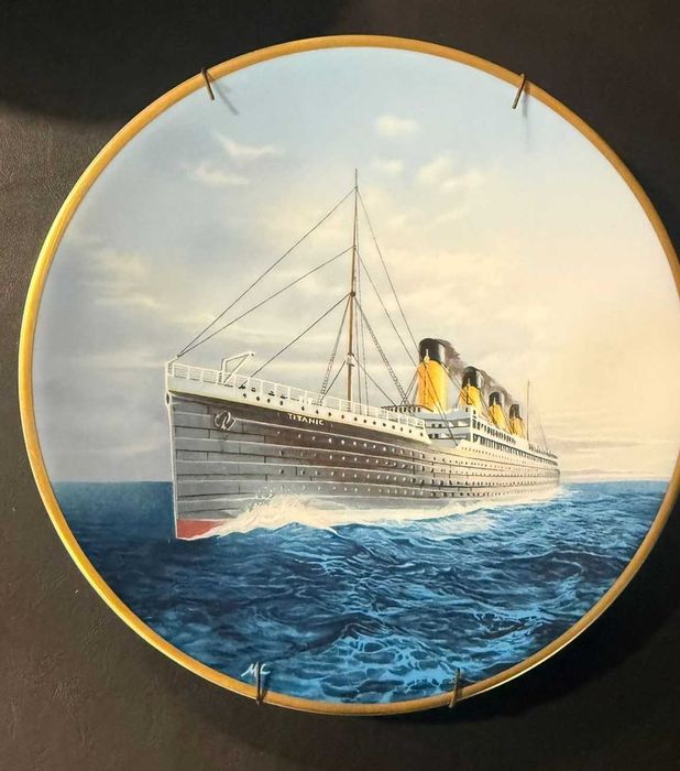 Coleção 8 pratos porcelana "A Idade de Ouro dos Transatlânticos"