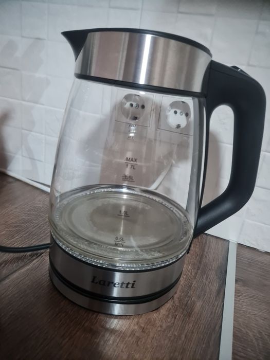 Електрочайник Laretti