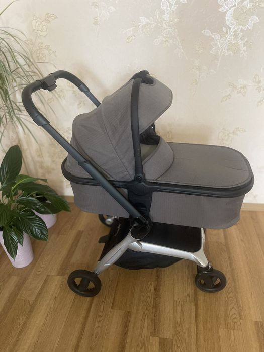 Дитяча універсальна коляска 2 в 1
