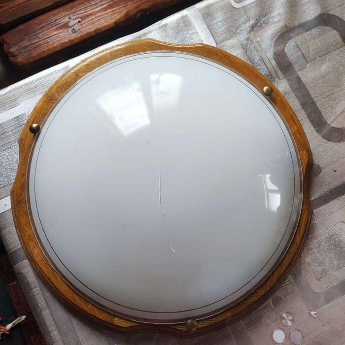 продам люстрю на кухню, на дачу