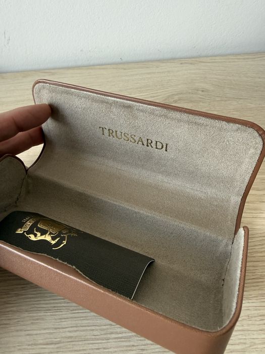 Etui na okulary TRUSSARDI nowe