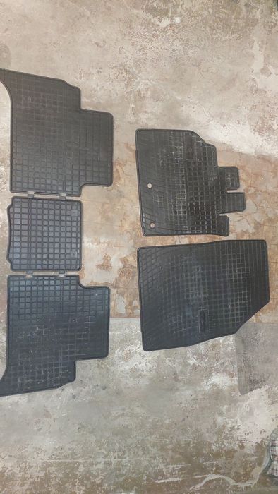 Гумові коврики renault grand scenic 3