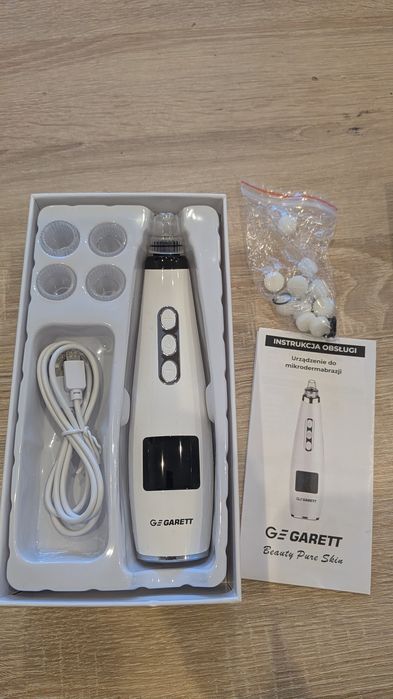 Urządzenie do mikrodermabrazji. Garett