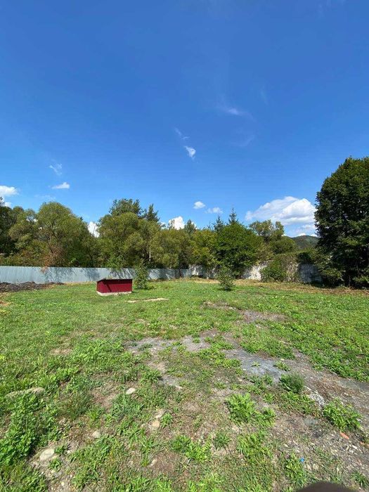 Продається бізнес, мінеральна вода на ділянці, комерційна нерухомість