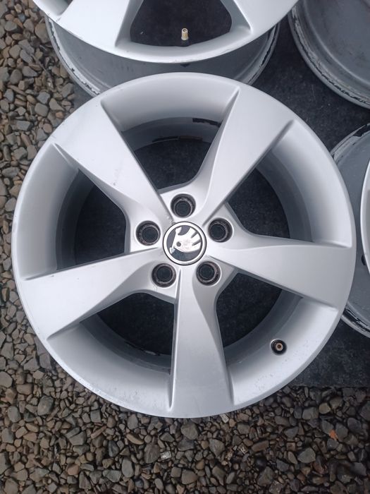 Диски 5*100 R16 SKODA оригінал