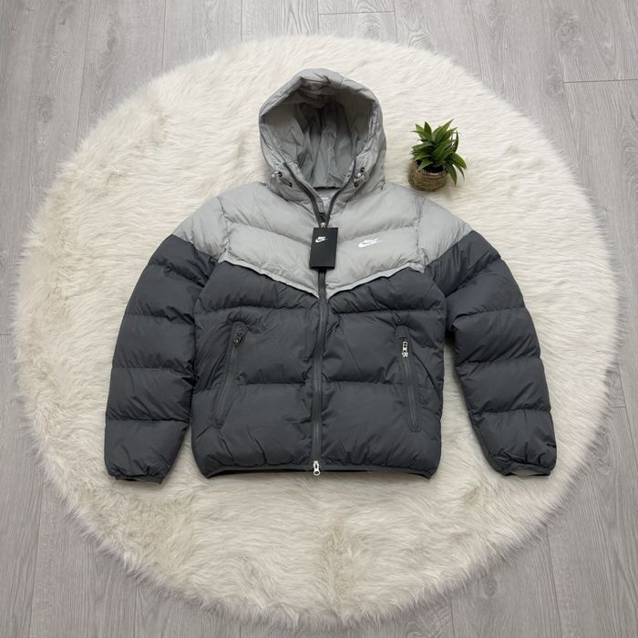 Пуховик Nike Storm Fit у трьох кольорах