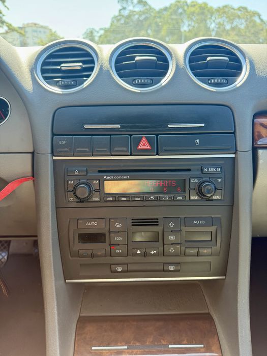 Audi A4 Cabrio 2.0 TDI S-Line