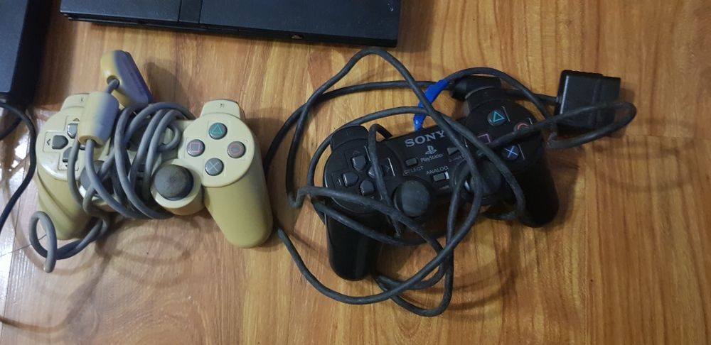 Zestaw gier na ps2 + gratis