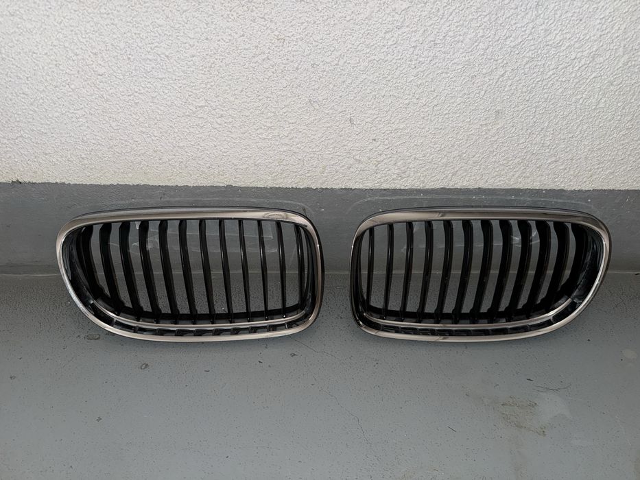 Grill Atrapa BMW E90 E91 Oryginał OEM BMW