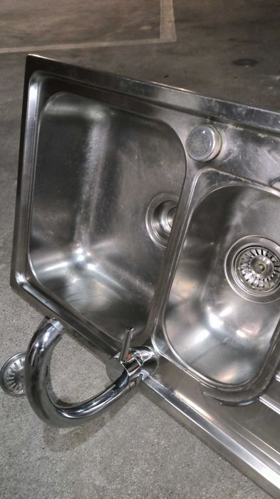 Lava-loiça inox 2 cubas + escorredor - com torneira de oferta