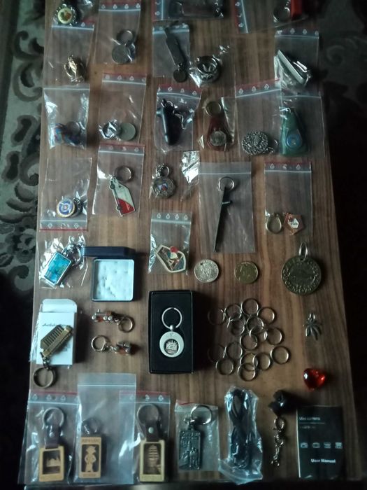 Breloczki do kluczy kolekcja 295 sztuk