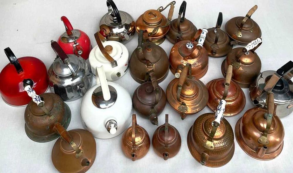 chaleiras antigas para coleção ou decoração