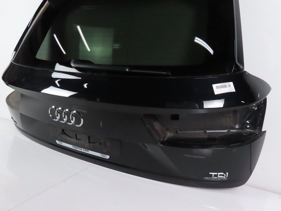 Tampa Da Mala Seminovo/ Original Audi Q7 (4Mb) 4M0827025D