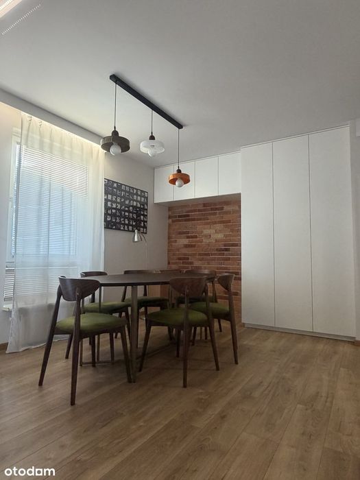 Wynajem mieszkania z balkonem w bloku  oś Poziomkowe