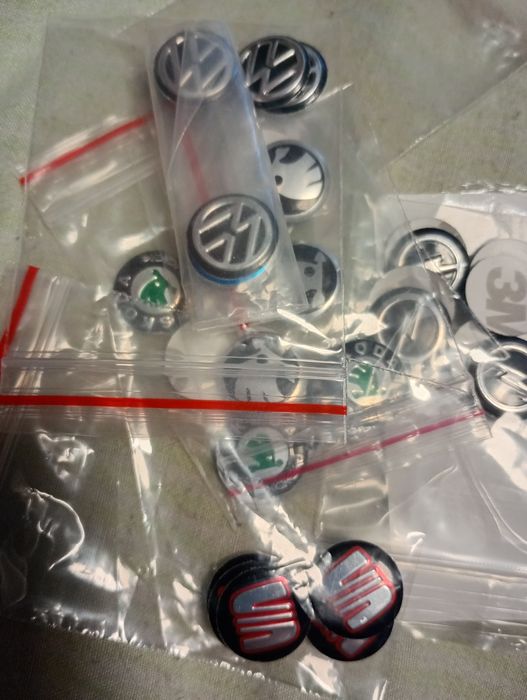 Наліпки(наклейка) на корпус ключа з логотипом VAG, opel