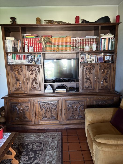 Móvel de sala/livreiro