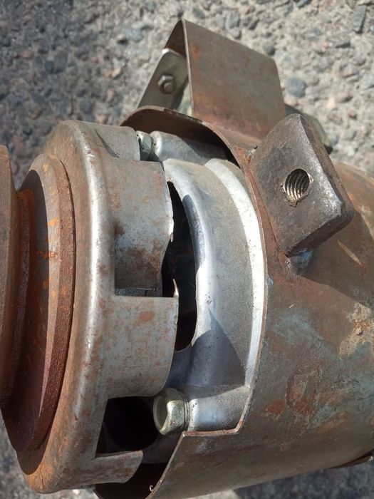 Генератор на трактор Т-16 МГ.