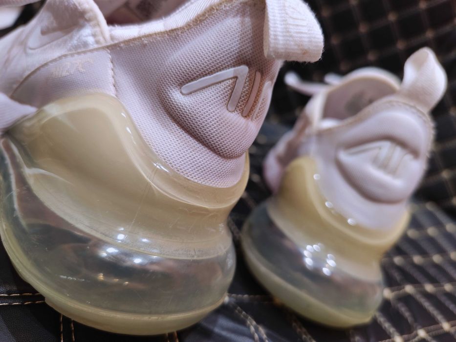 Кроси Nike Air Max 270 - 38 (24см)