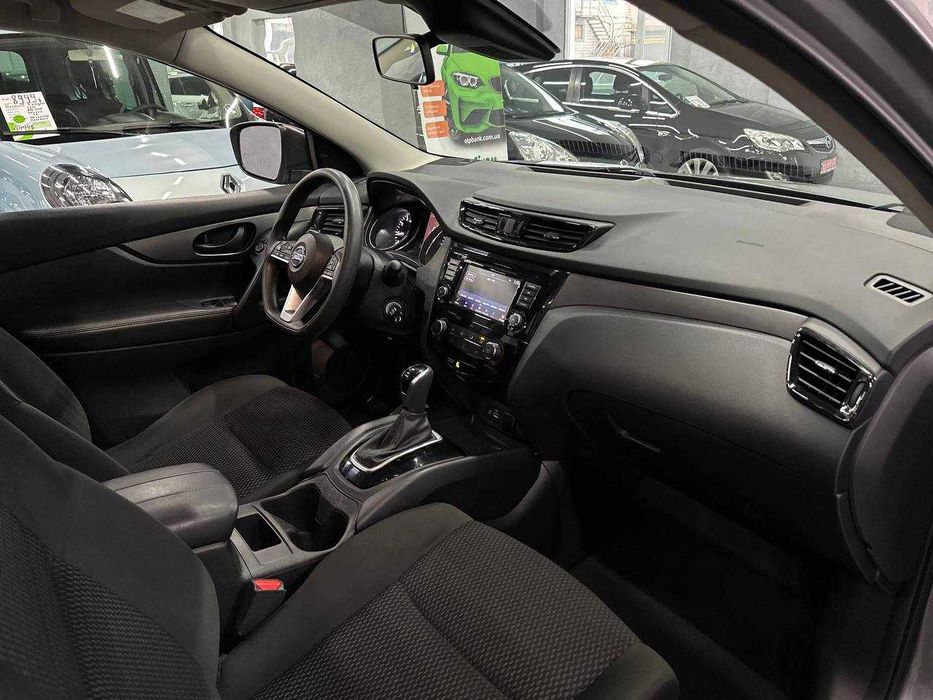 Продам NISSAN ROGUE SPORT 2021 року