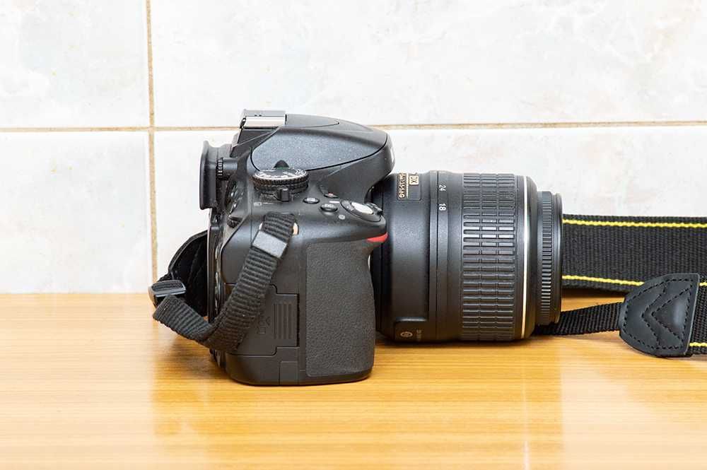 Продам Nikon D5100 дзеркальний фотоапарат. Комплект