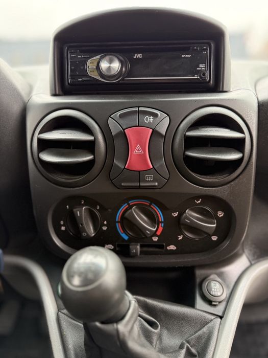 Продам Fiat Doblo 2009 год Орыгинальный пассажир