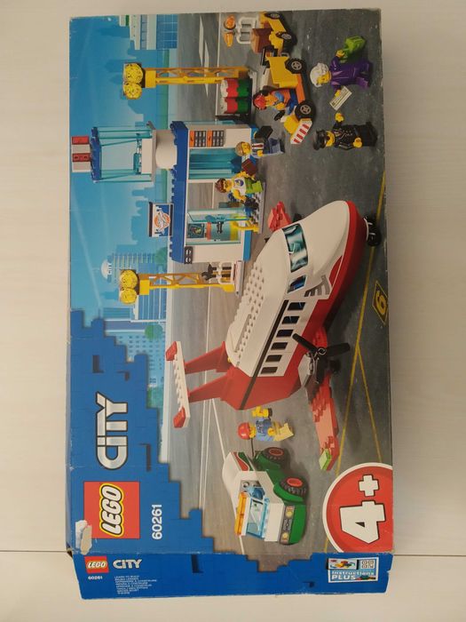 Pudełko lego 60261