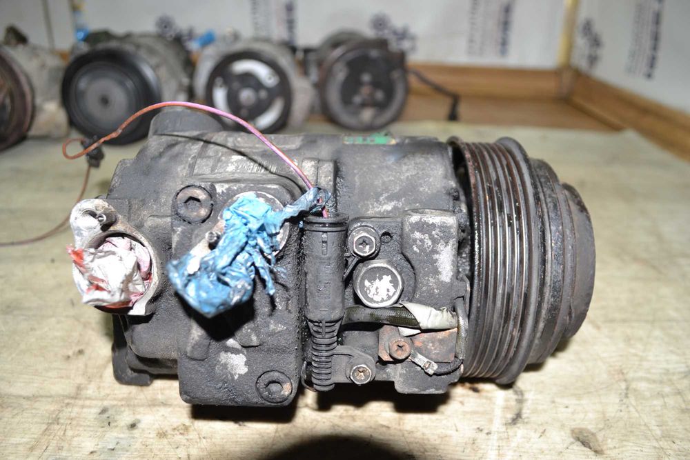 Компресор кондиціонера Mersedes-Benz V-Clas 2.2 cdi A0002342411