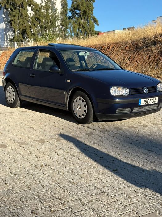 Volkswagen Golf — fotografia 4