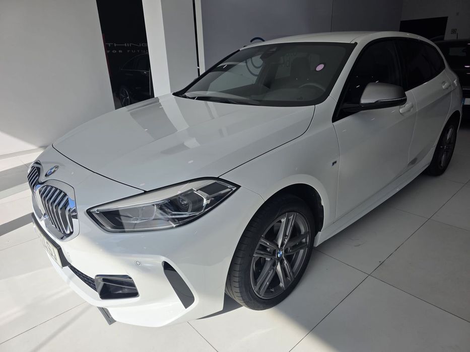 BMW 116 d Pack Desportivo M Auto