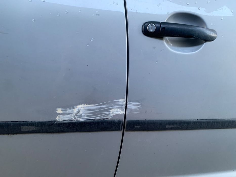 Volkswagen Golf 1.4 Gasolina – 1999