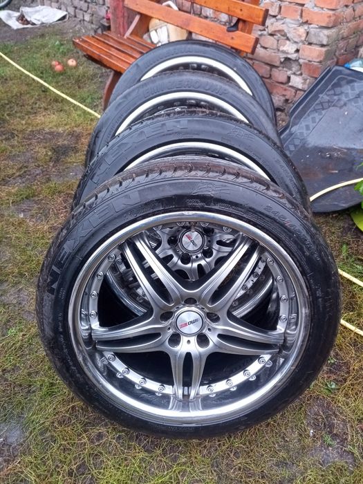 Колеса. Ризина з дисками 245/45 ZR 20