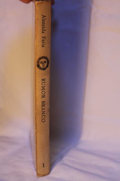 1ª edição de "Rumor Branco" (1962), de Almeida Faria