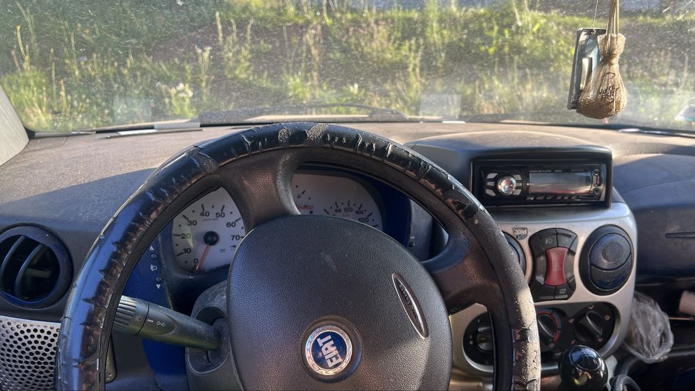 Fiat doblo 2003 rok
