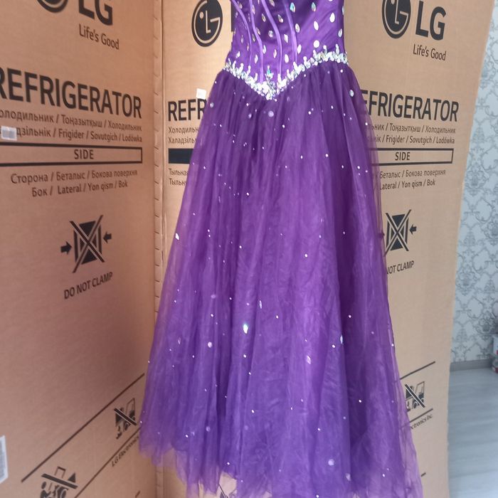 Продам нарядеое платье