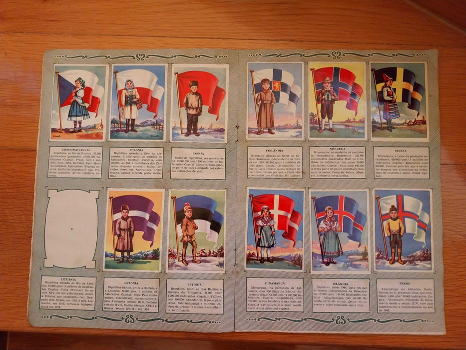 Caderneta Bandeiras do Universo