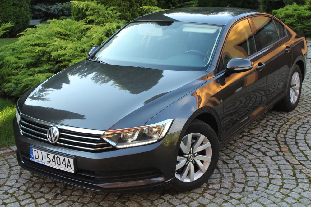 Volkswagen Passat 2,0 TDI 150 KM Manual Salon Polska