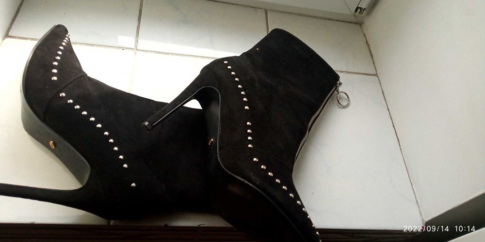 piękne kozaki botki z zipem