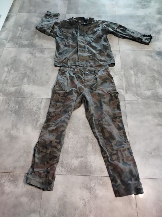 Mundur wojskowy polowy letni 124L, stan dobry. L/L.
