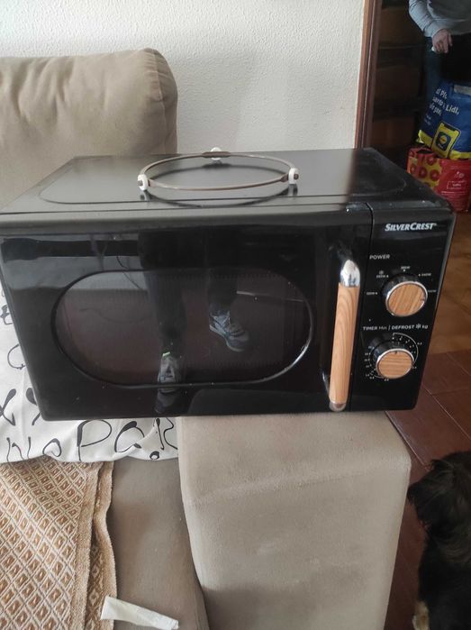 Microondas Preto