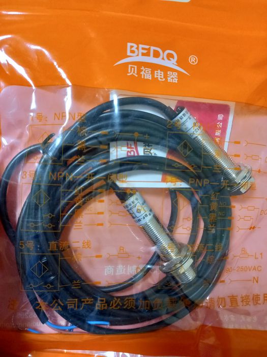 Оптичний лазерний датчик положення BF-M12JG-30N2-NPN-NC 20м