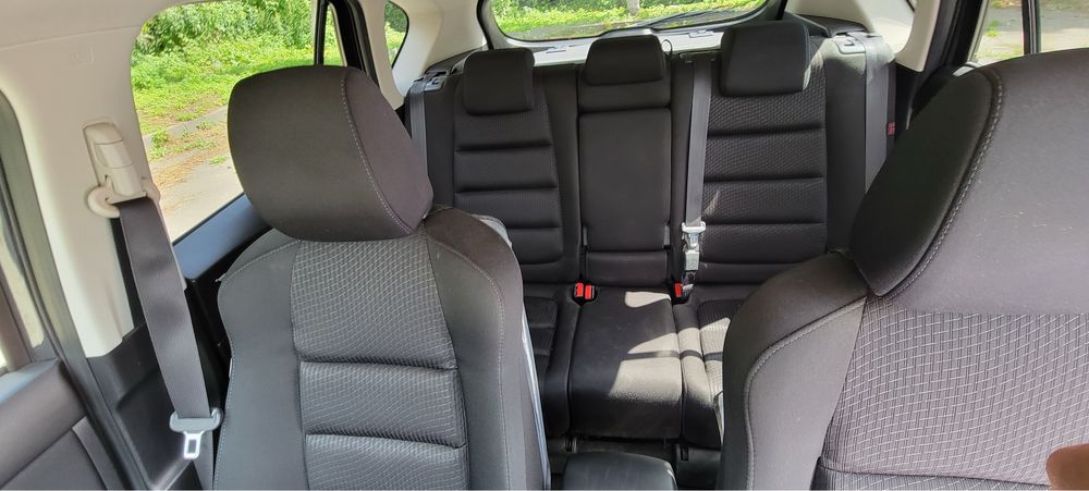 Автомобіль Mazda Cx 5