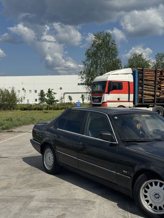 Bmw е32 730i