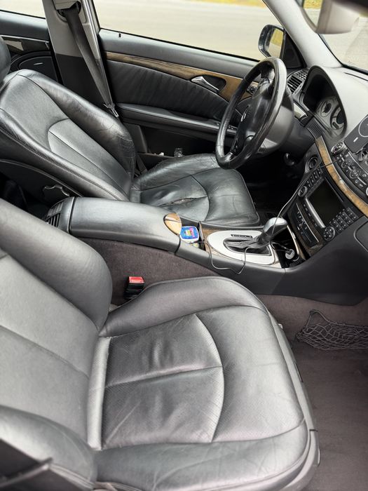 Mercedes-Benz E-Class W211 270 CDI Avantgarde, 2003 рік